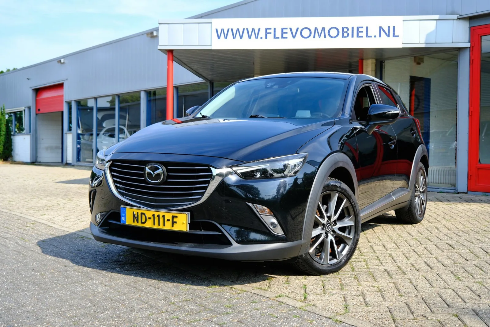 Mazda CX-3 (2017) — foto 1