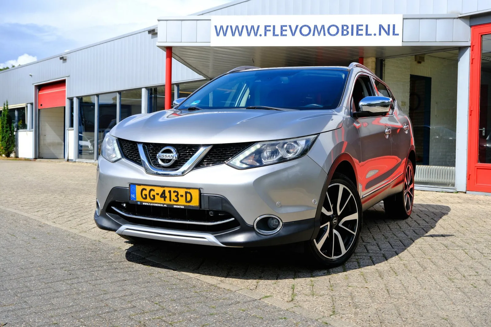 Nissan Qashqai (2015) — foto 1