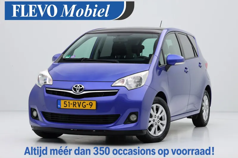 Toyota Verso S (2011)