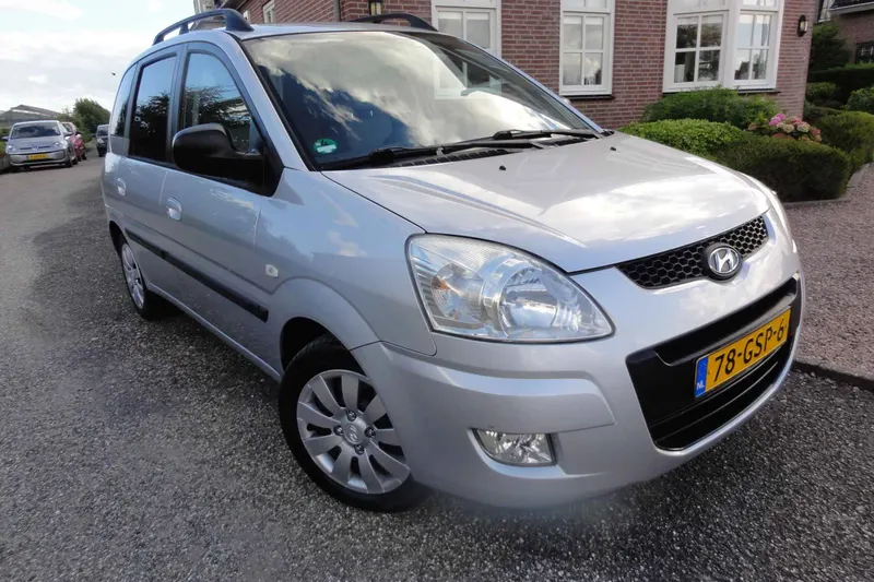 Hyundai Matrix (2008)