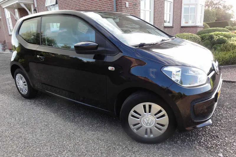 Volkswagen Up! (2012)