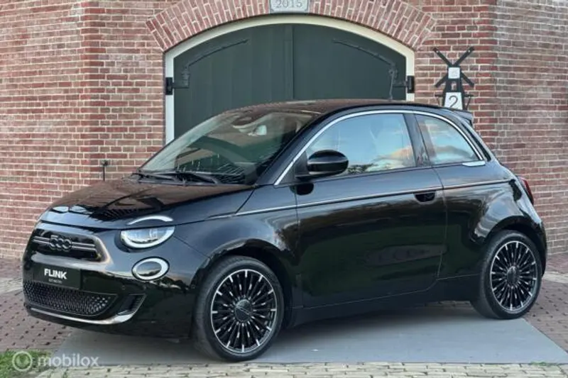 Fiat 500 (2021)