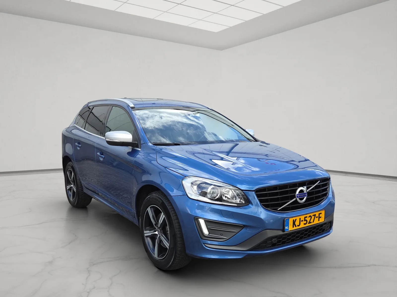 Volvo XC60 (2016) — foto 1