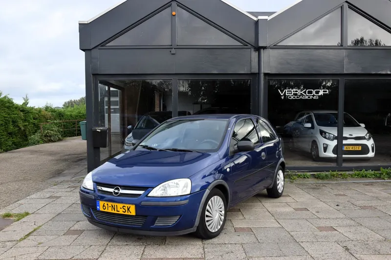 Opel Corsa (2003)