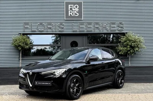 Alfa Romeo Stelvio (2019) — foto 1