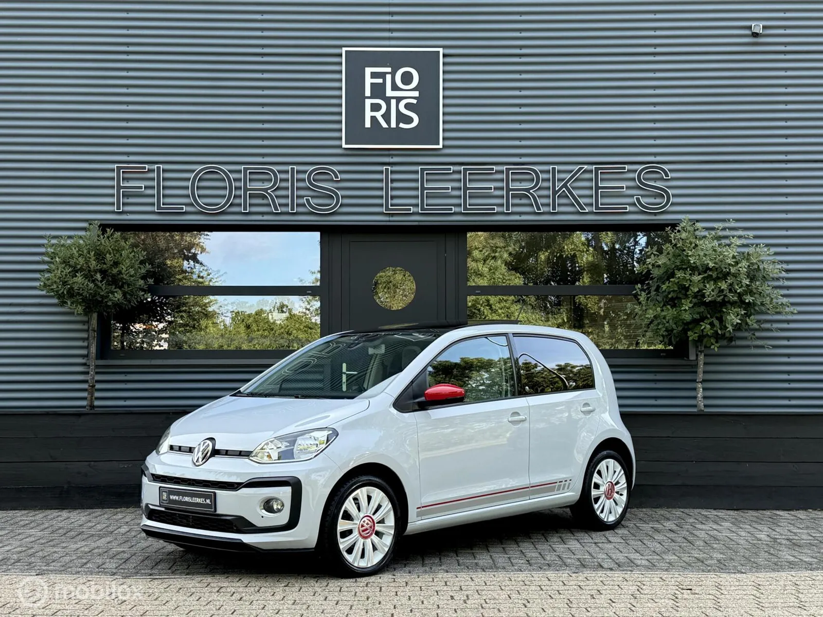Volkswagen Up! (2017) — foto 1