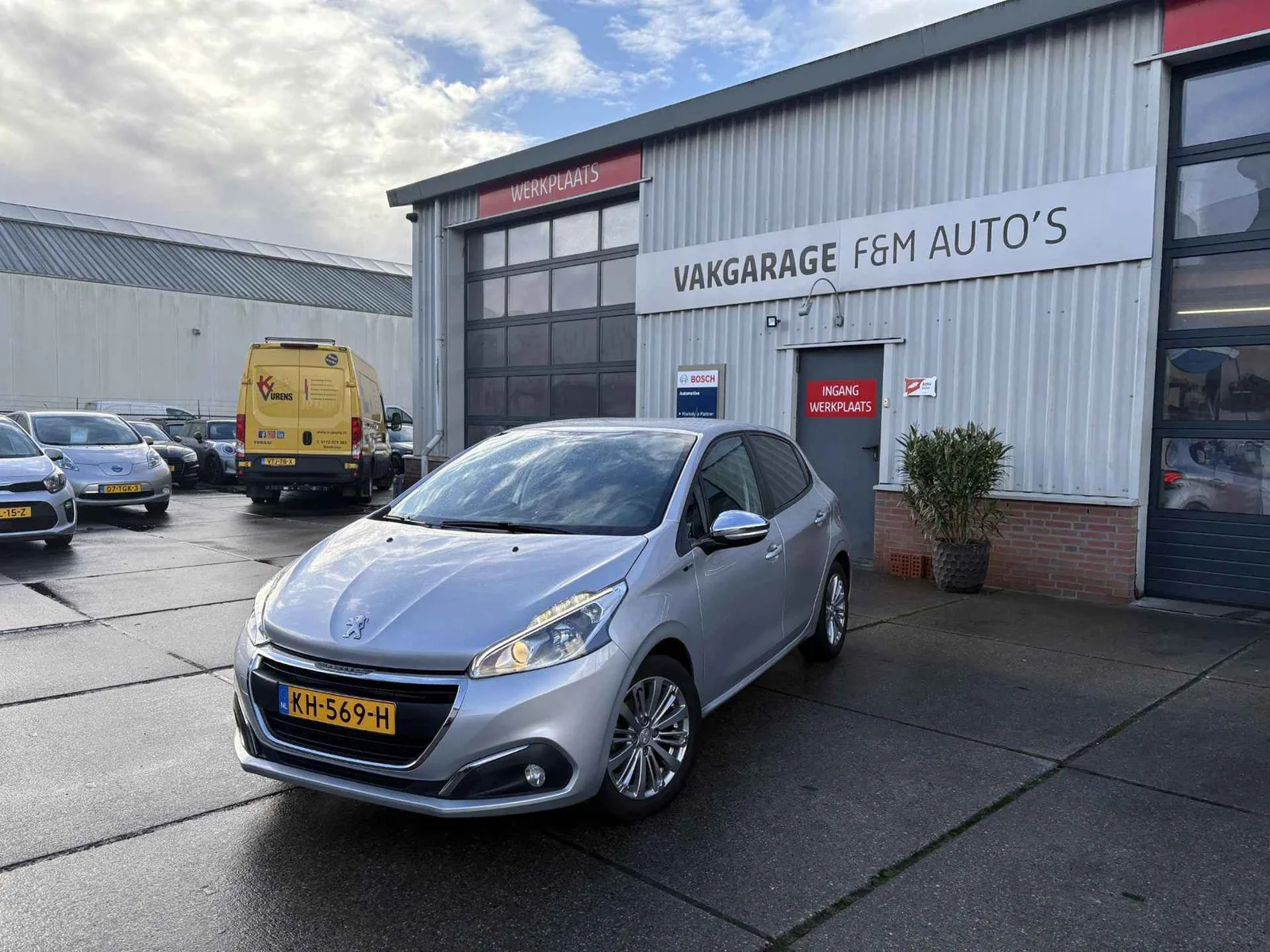 Peugeot 208 (2016) — foto 1