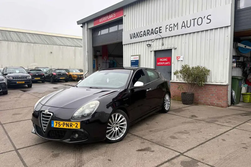 Alfa Romeo Giulietta (2011)