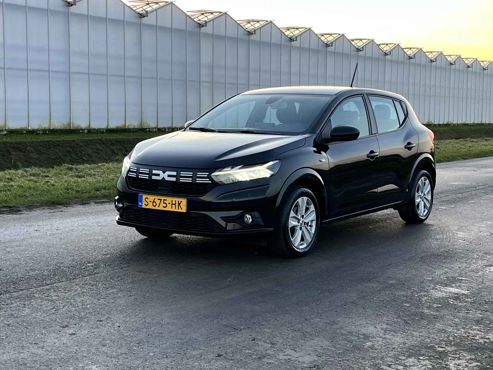 Dacia Sandero (2023) — foto 1