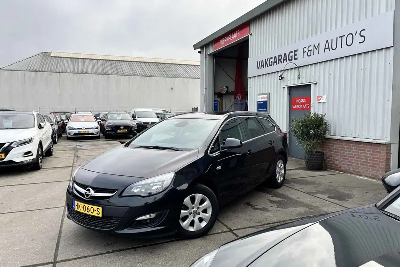 Opel Astra (2015)