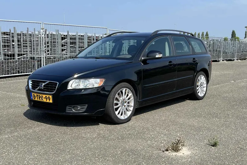 Volvo V50 (2009)