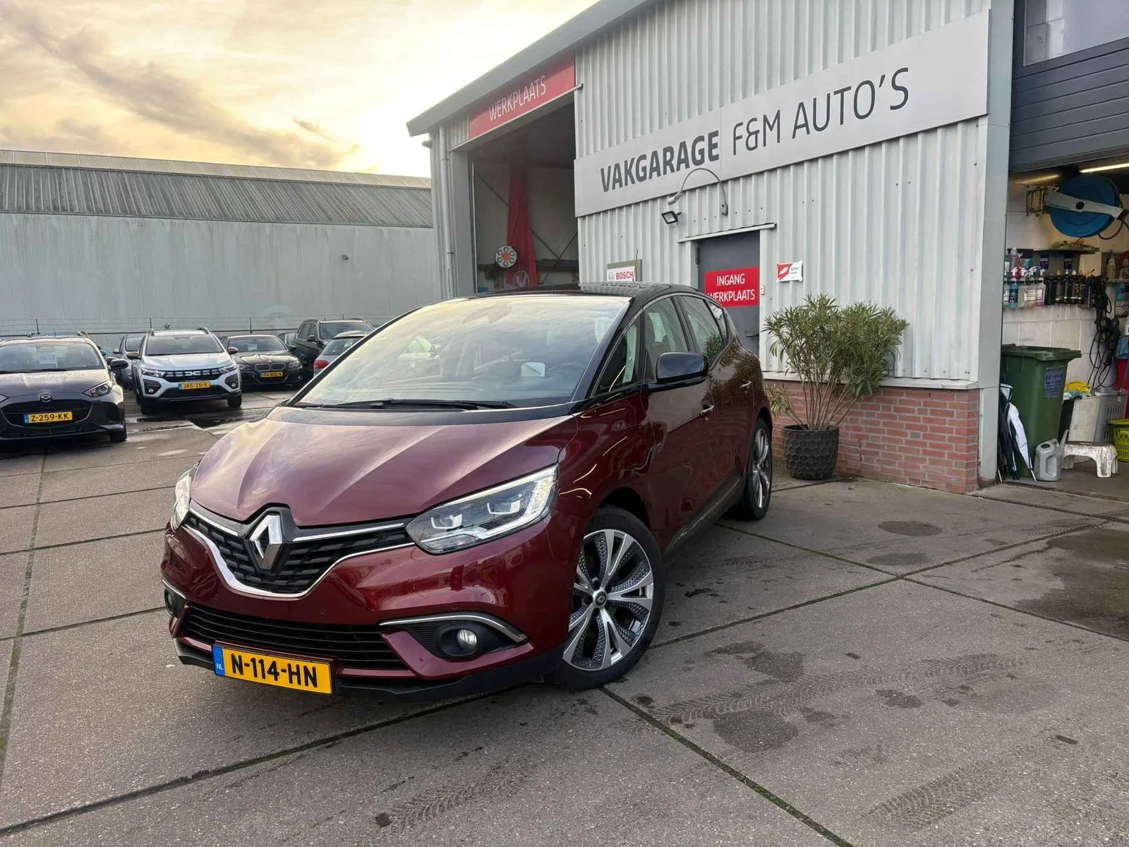 Renault Scénic (2017) — foto 1