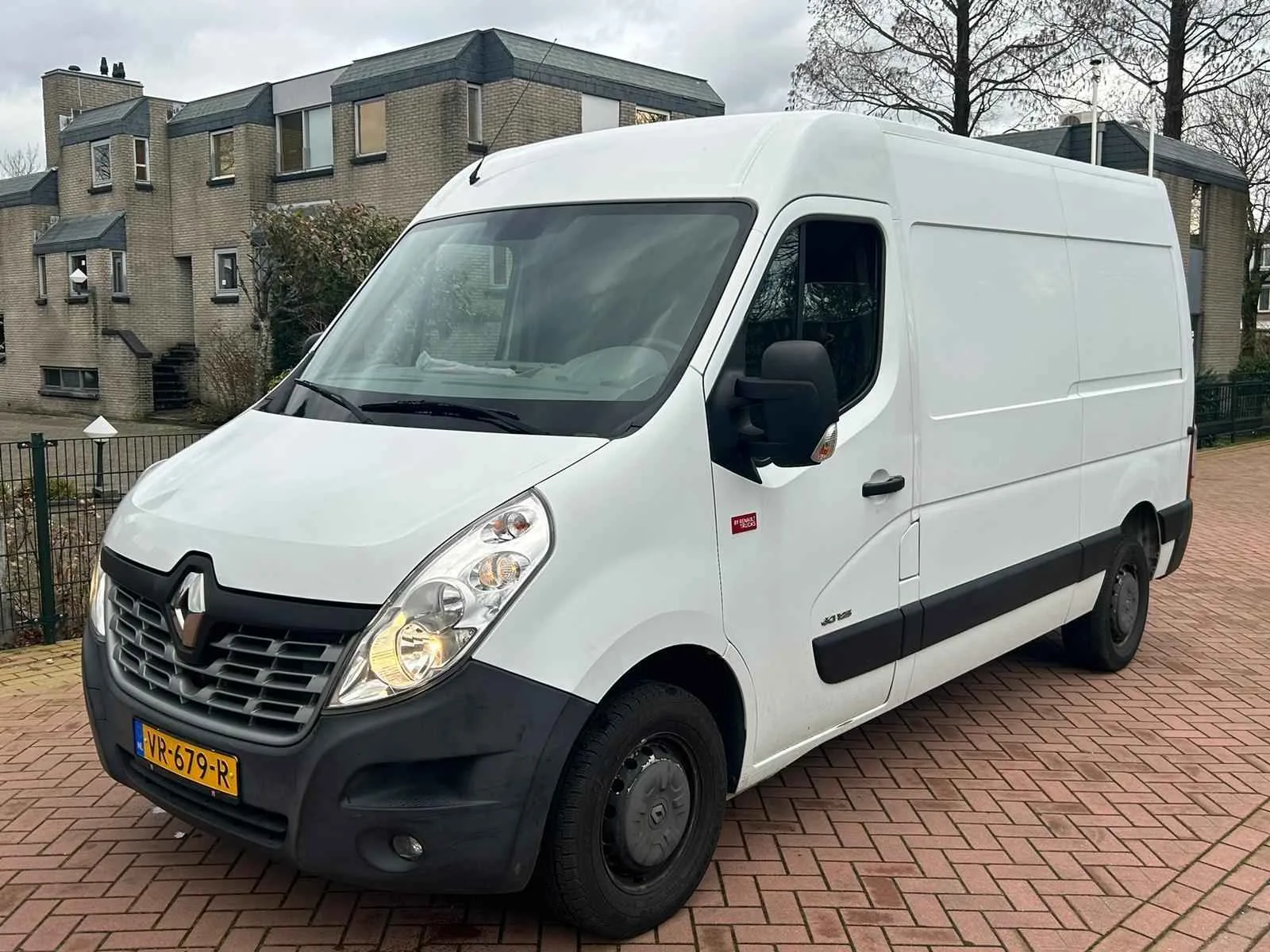 Renault Master (2015) — foto 1