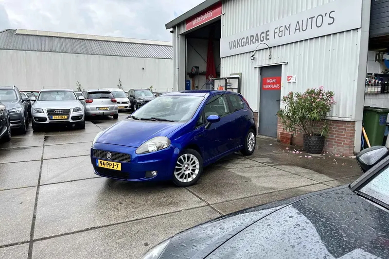 Fiat Grande Punto (2011)