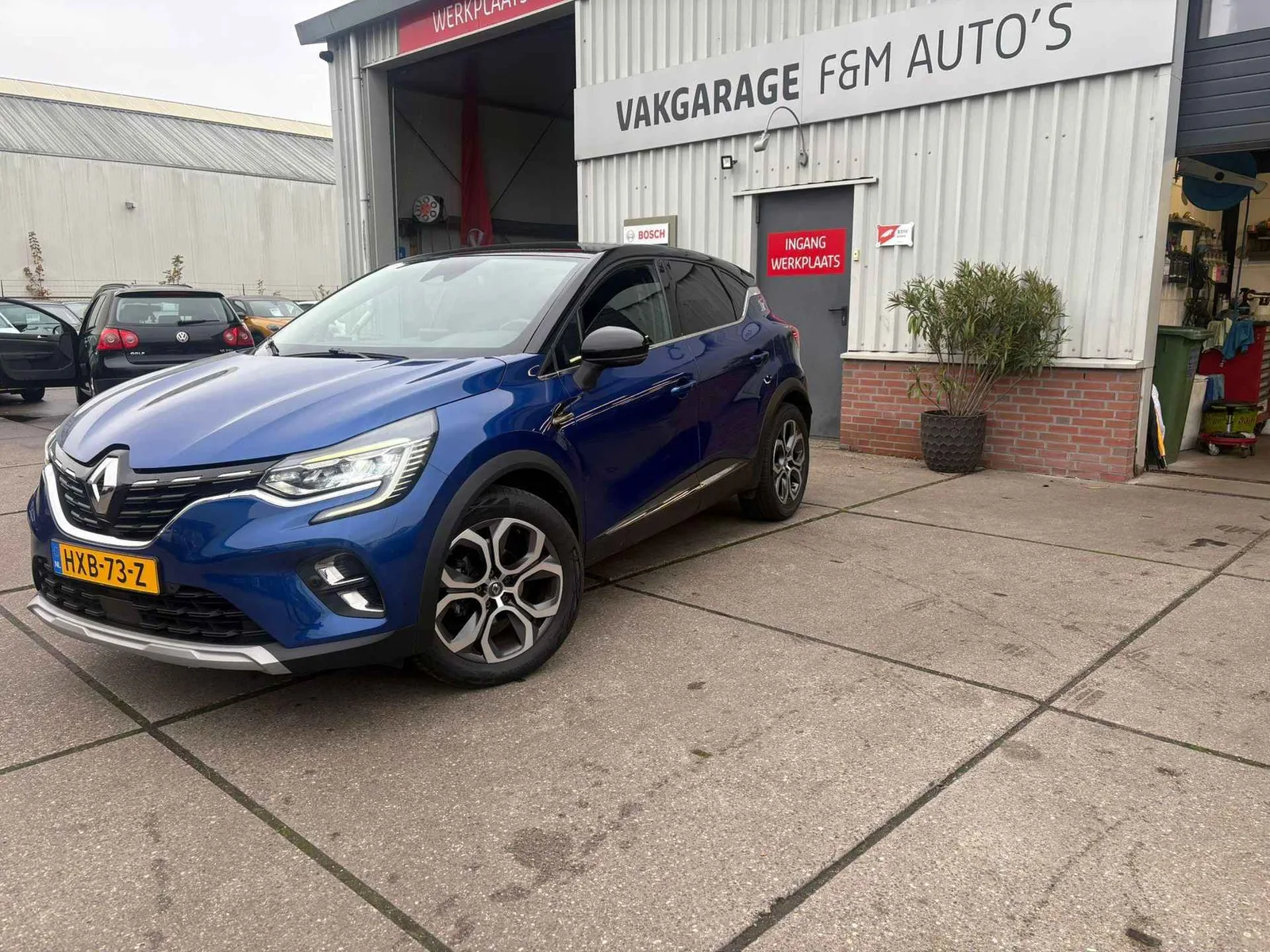 Renault Captur (2019) — foto 1