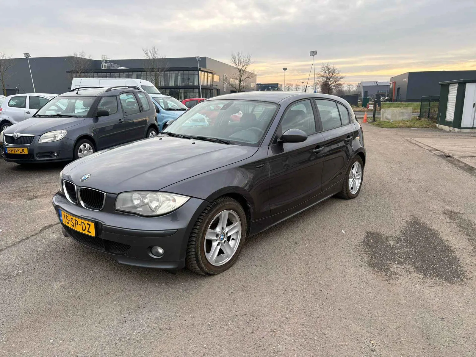 BMW 1-Serie (2006) — foto 1
