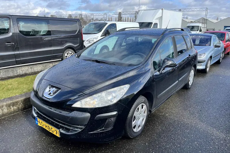 Peugeot 308 (2008)