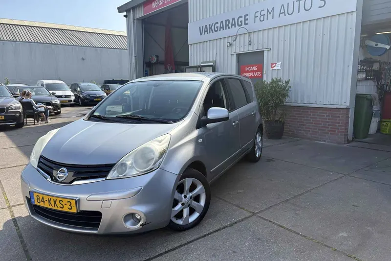 Nissan Note (2010)