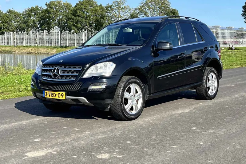 Mercedes-Benz M-Klasse (2010)