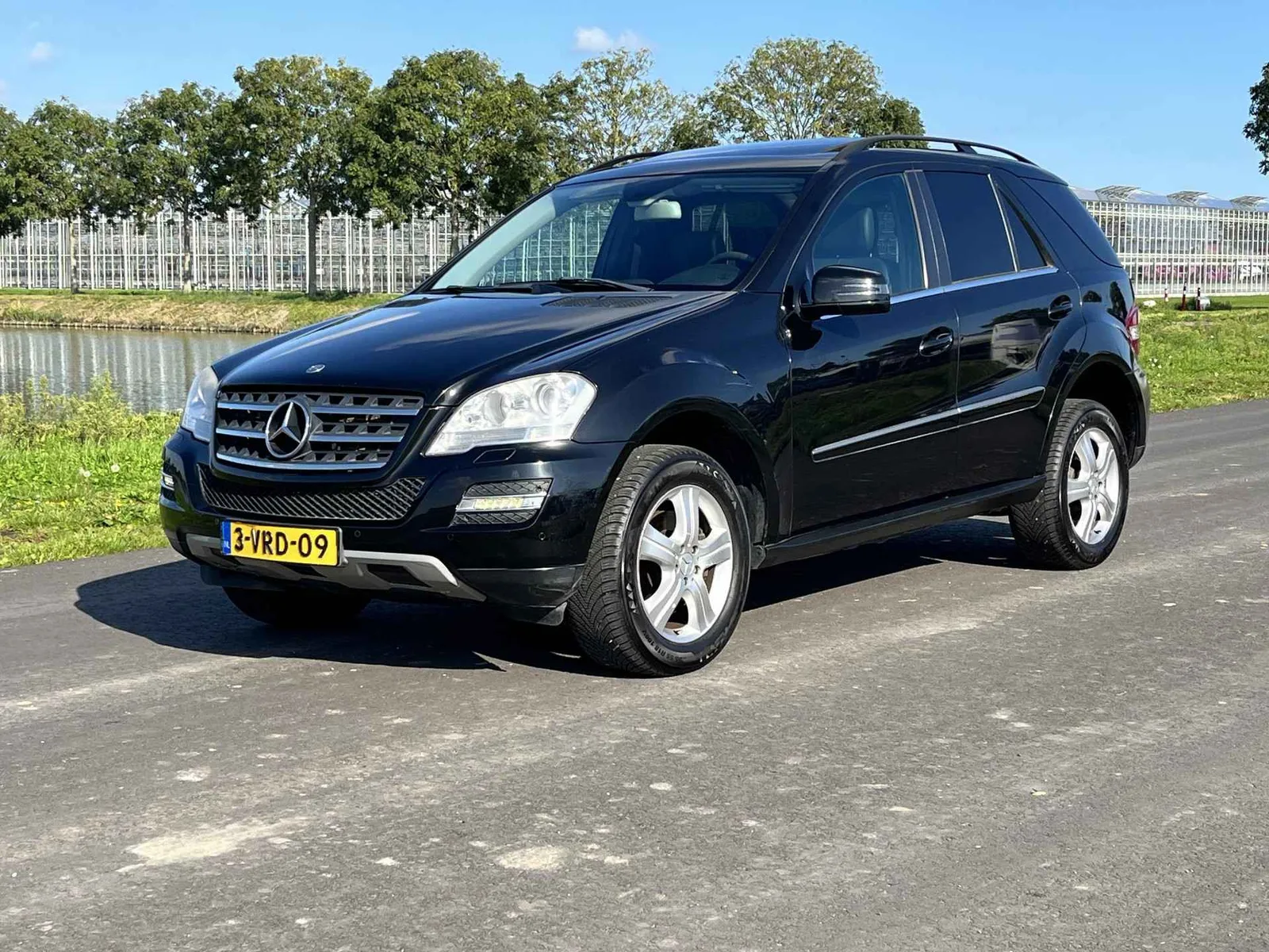 Mercedes-Benz M-Klasse (2010) — foto 1