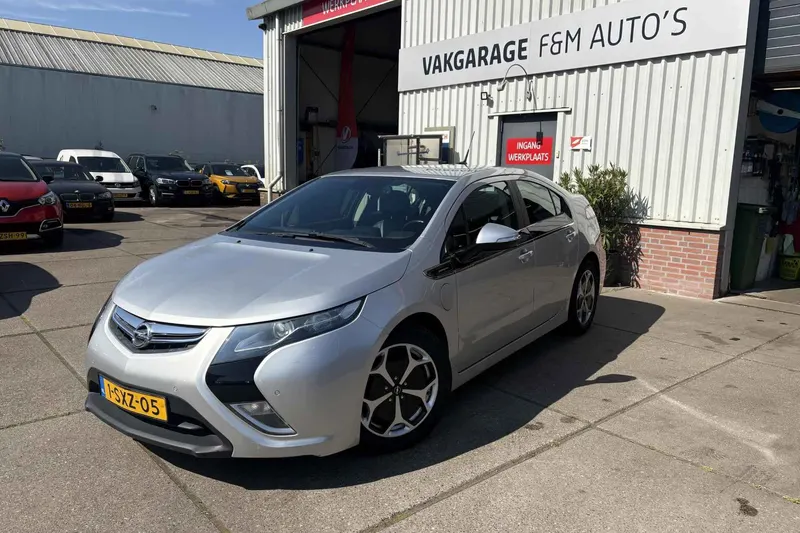 Opel Ampera (2013)