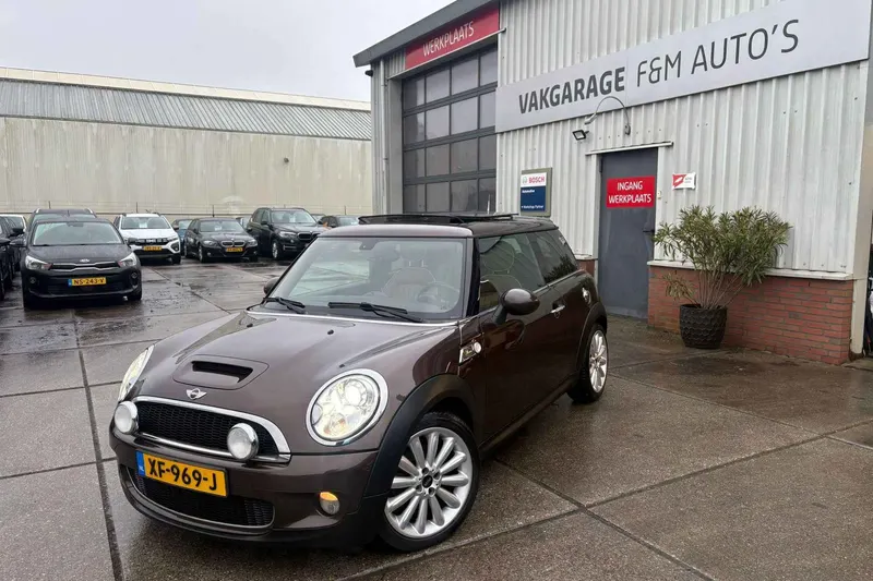 MINI Cooper S (2010)
