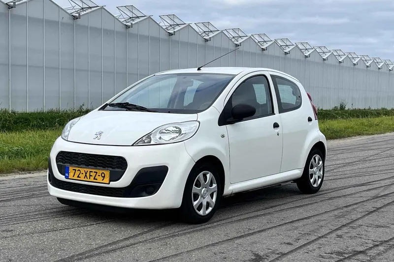 Peugeot 107 (2012)