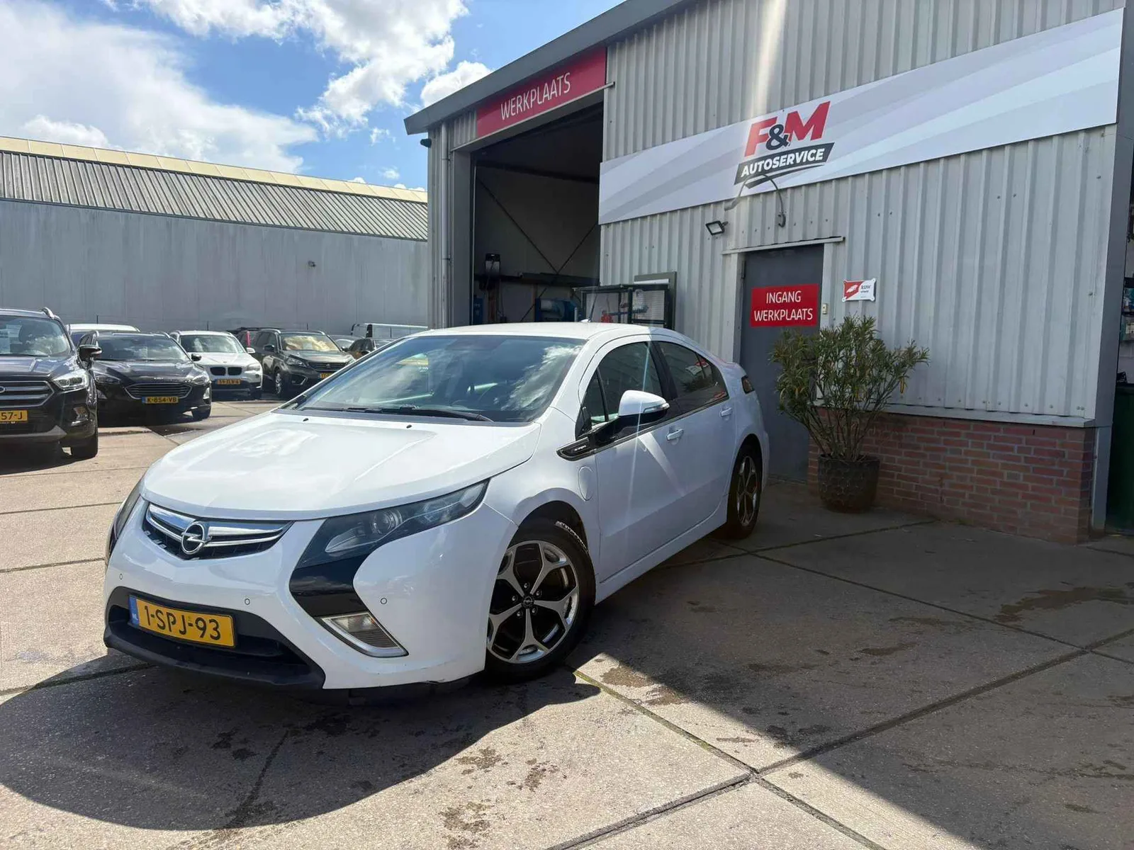 Opel Ampera (2013) — foto 1