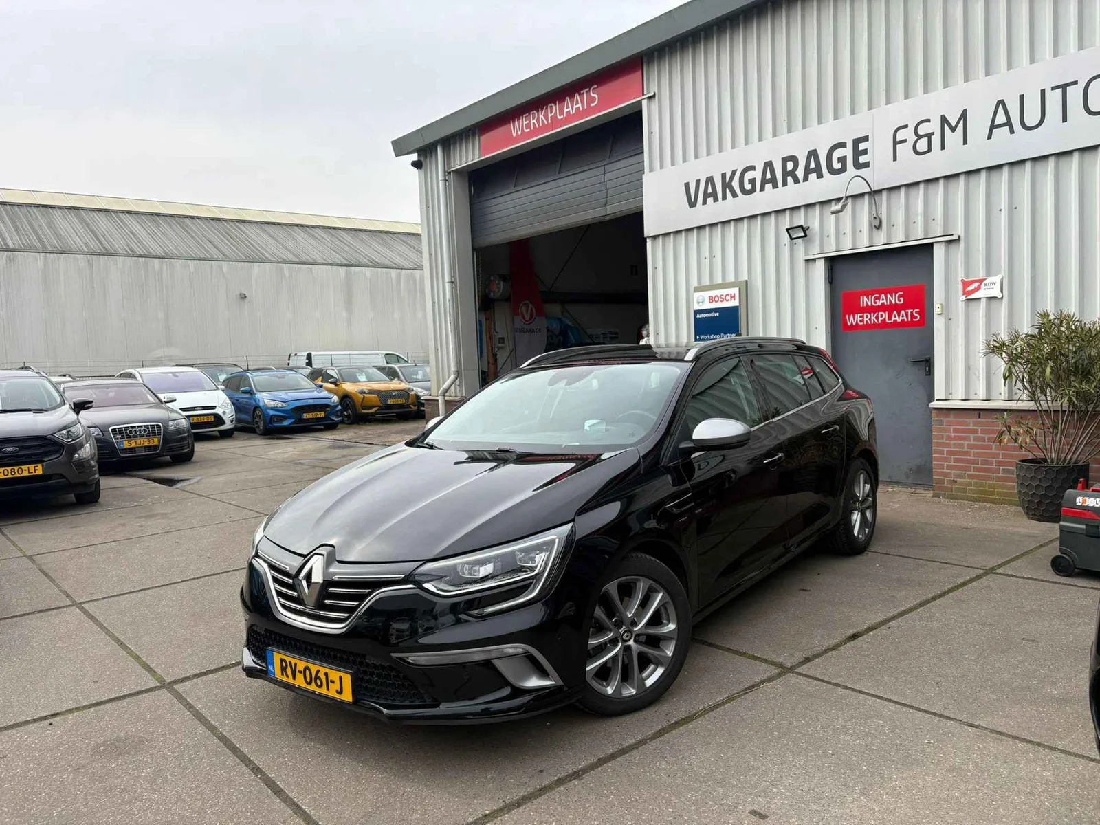 Renault Mégane (2018) — foto 1