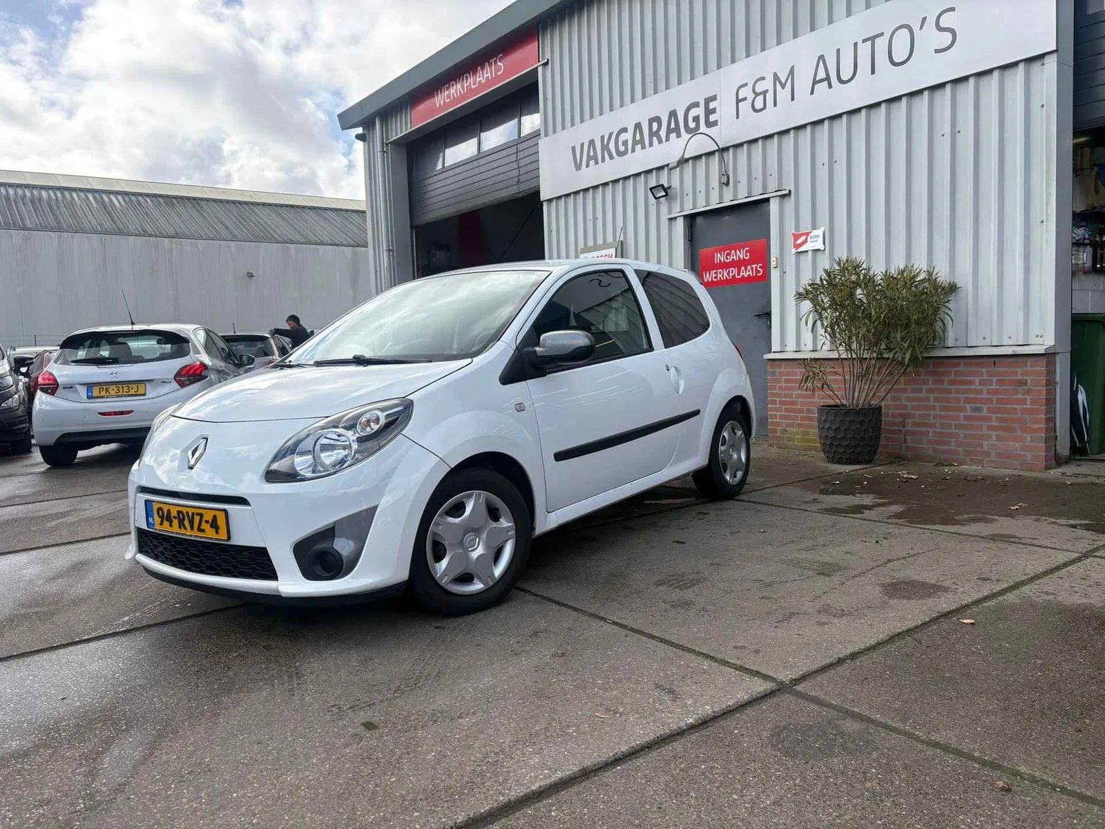 Renault Twingo (2011) — foto 1