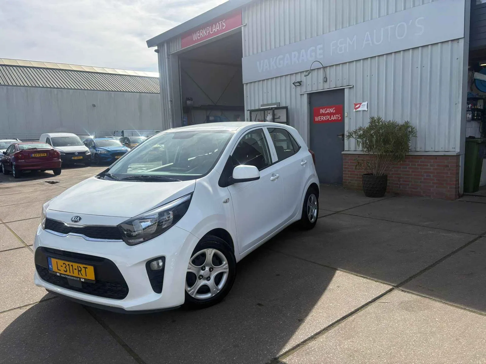 Kia Picanto (2021) — foto 1