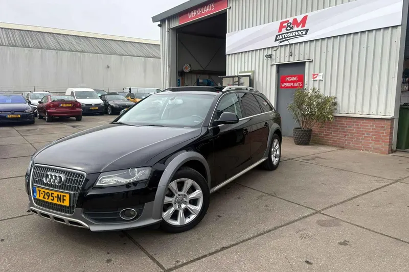 Audi A4 Allroad (2010)