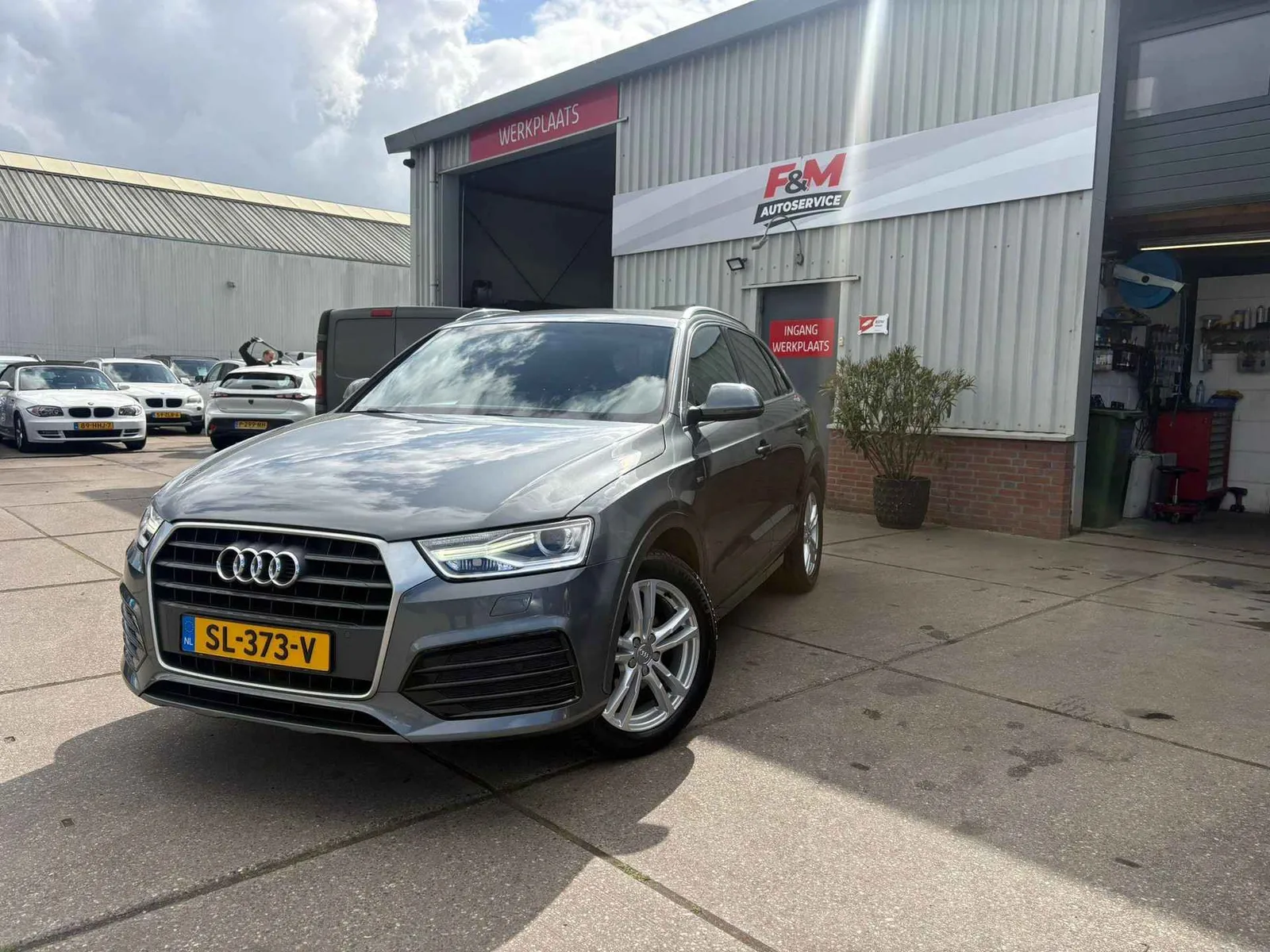 Audi Q3 (2017) — foto 1