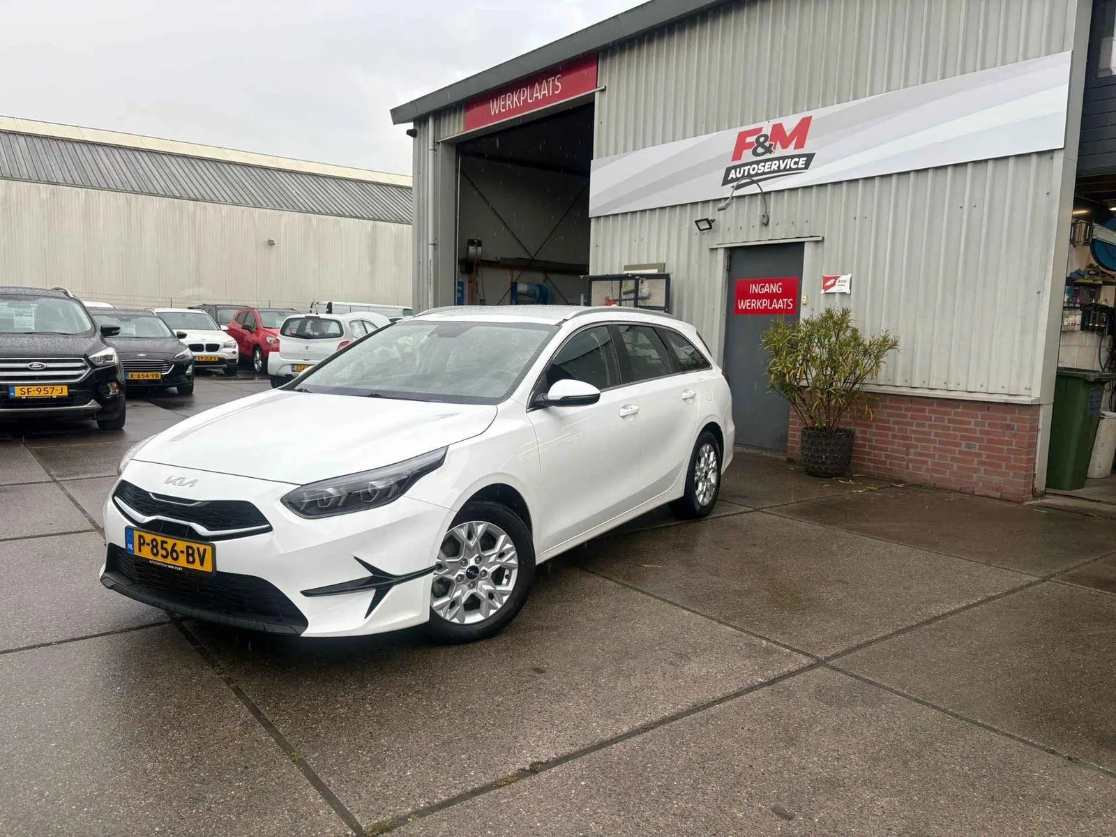 Kia Ceed (2022) — foto 1