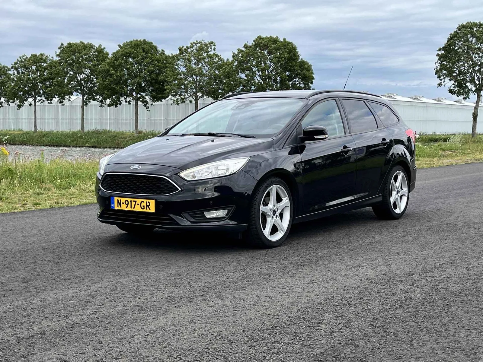 Ford Focus (2015) — foto 1