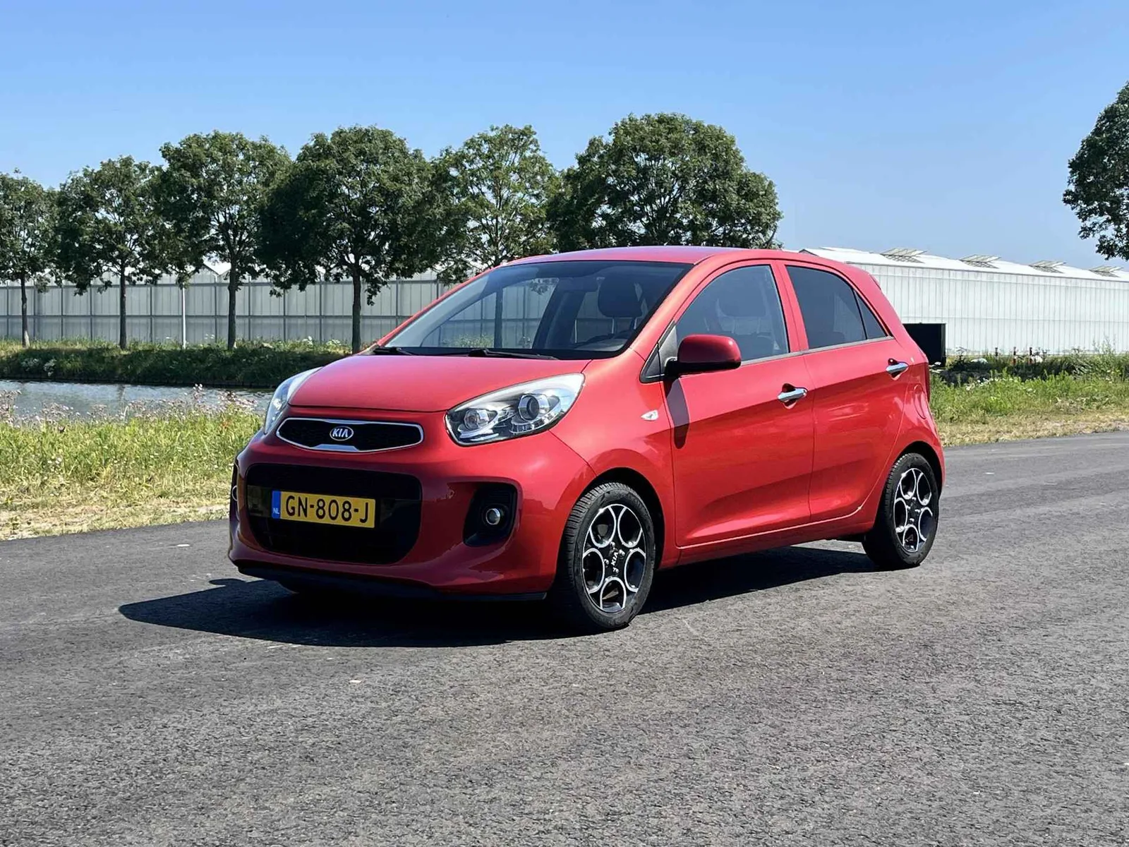 Kia Picanto (2015) — foto 1