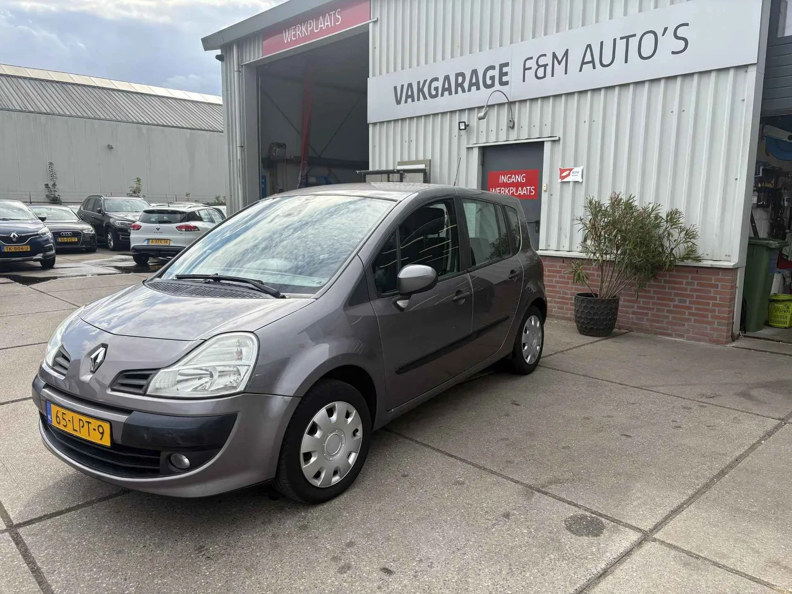 Renault Grand Modus (2010) — foto 1