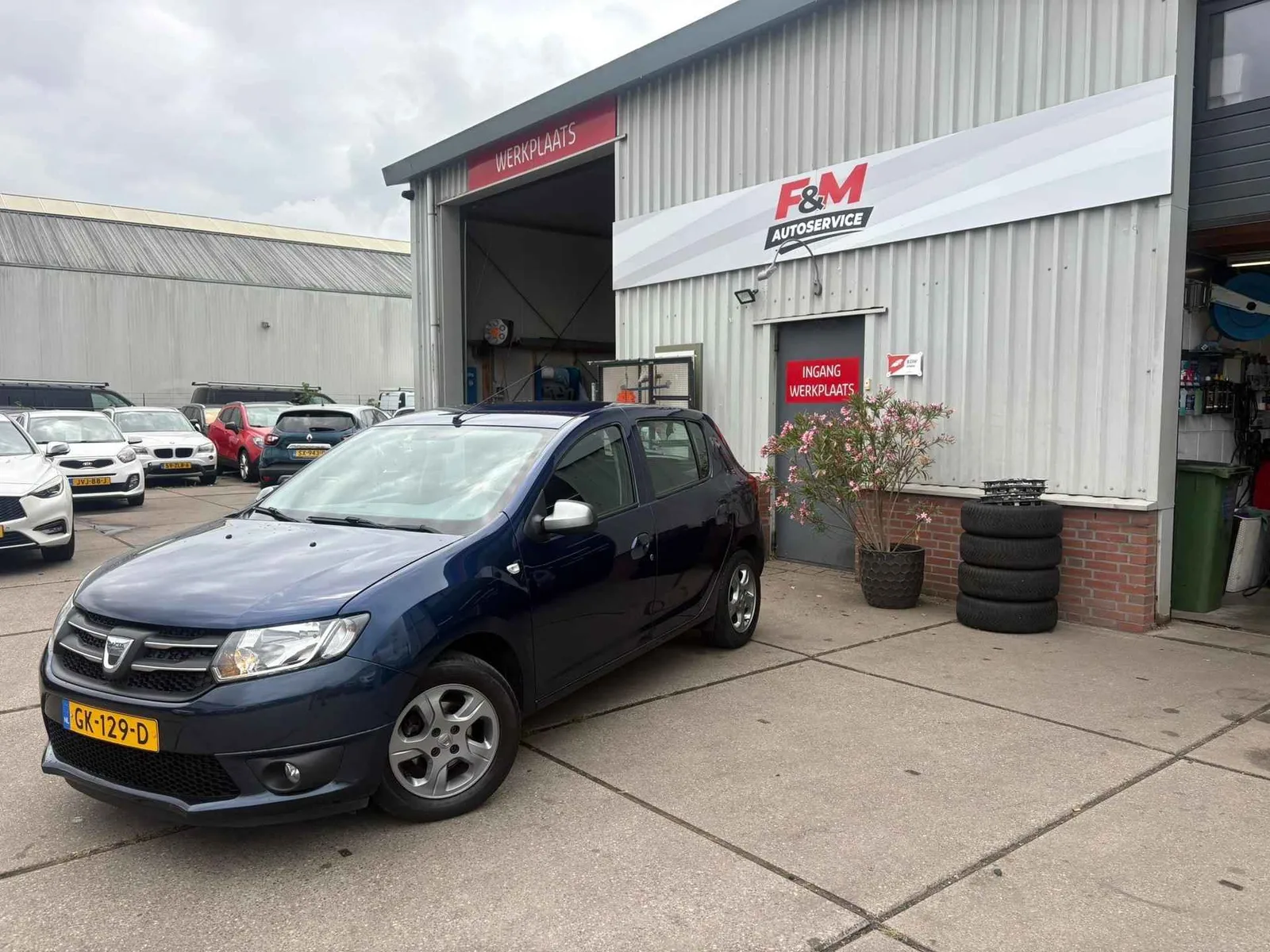 Dacia Sandero (2015) — foto 1