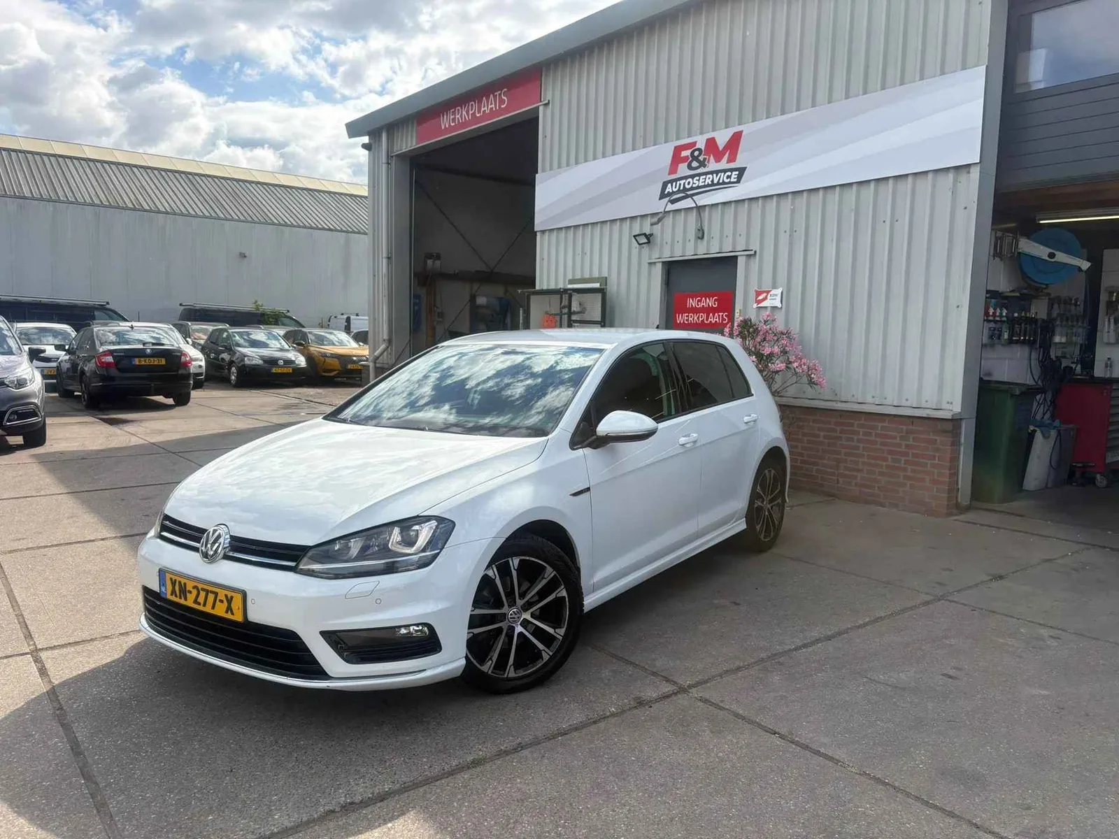 Volkswagen Golf (2017) — foto 1