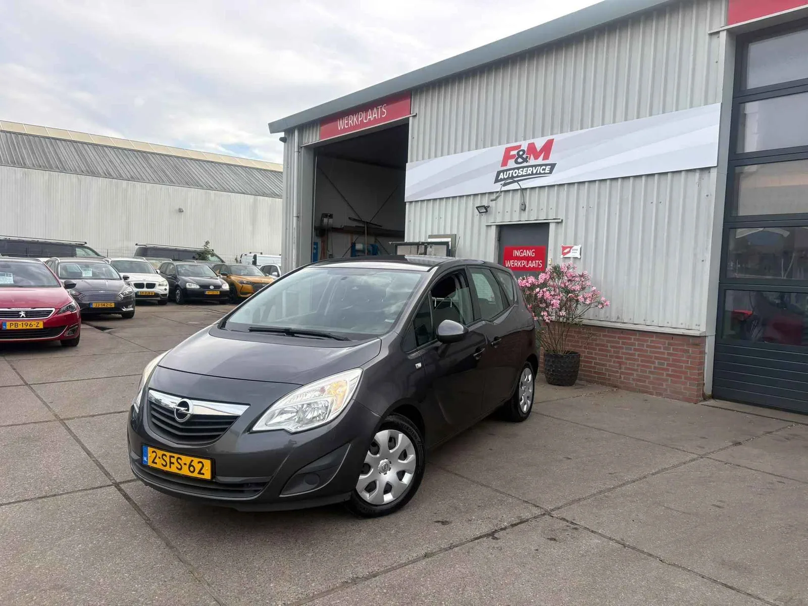 Opel Meriva (2011) — foto 1