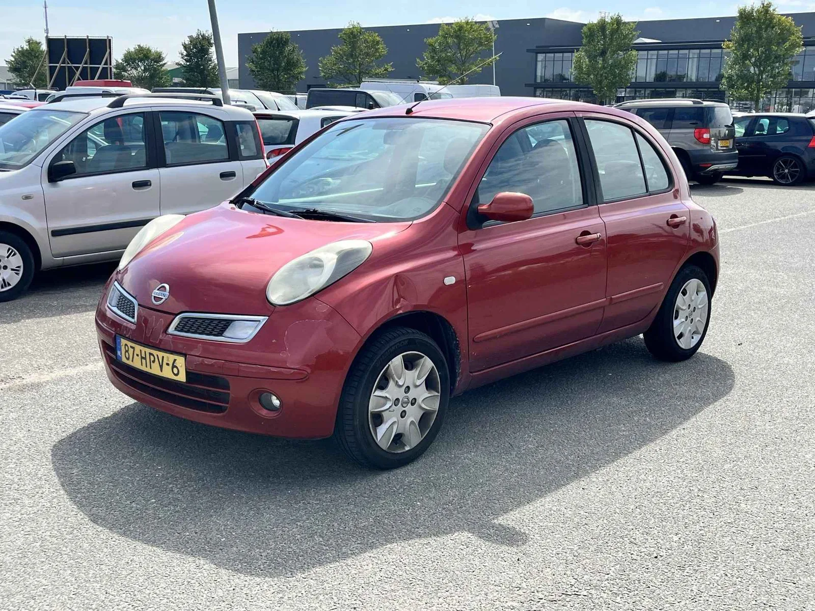 Nissan Micra (2009) — foto 1