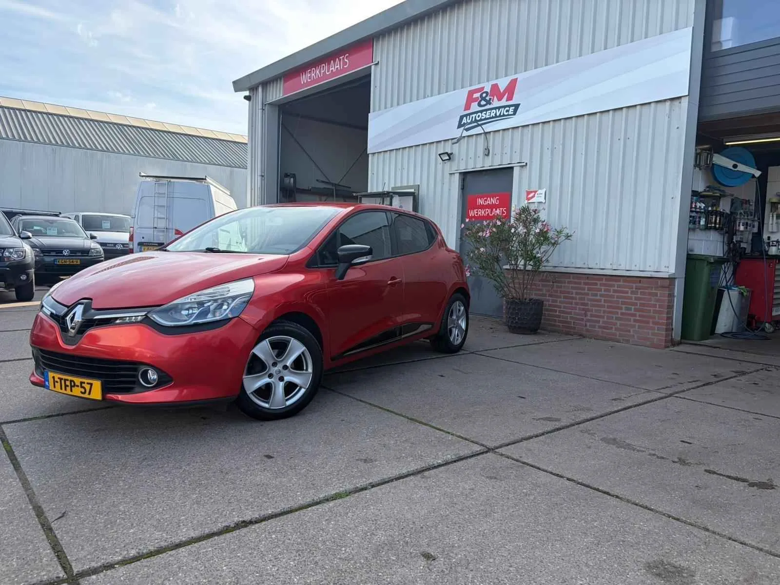 Renault Clio (2014) — foto 1