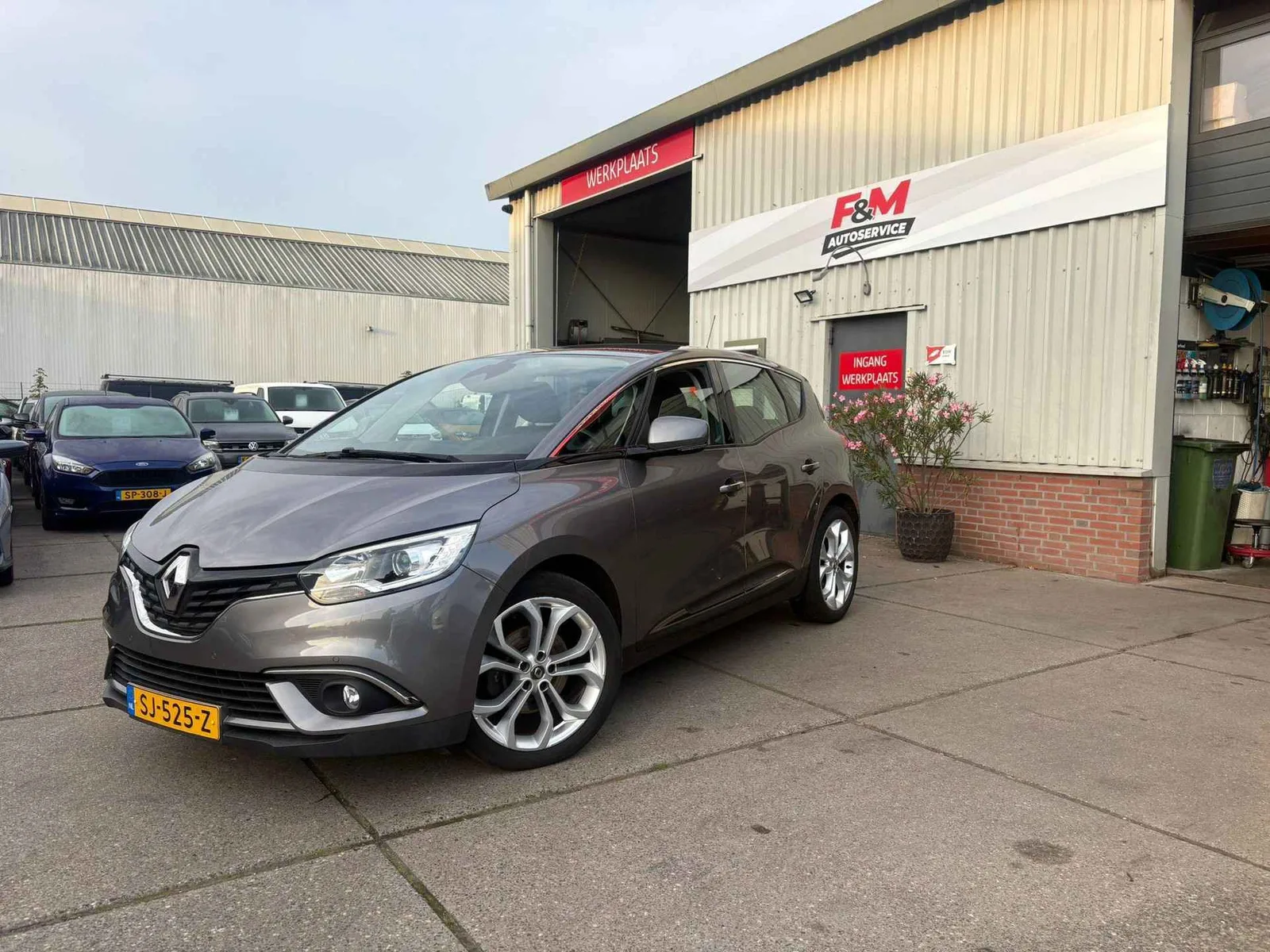 Renault Scénic (2018) — foto 1