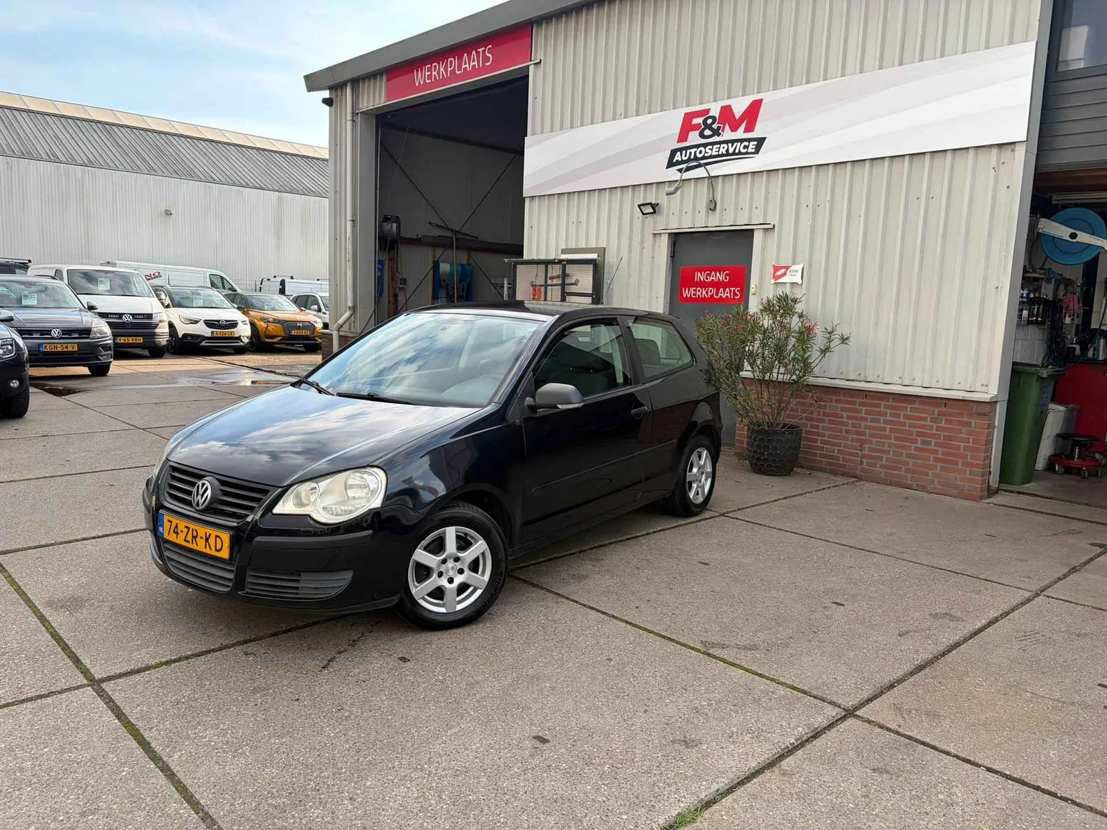 Volkswagen Polo (2008) — foto 1