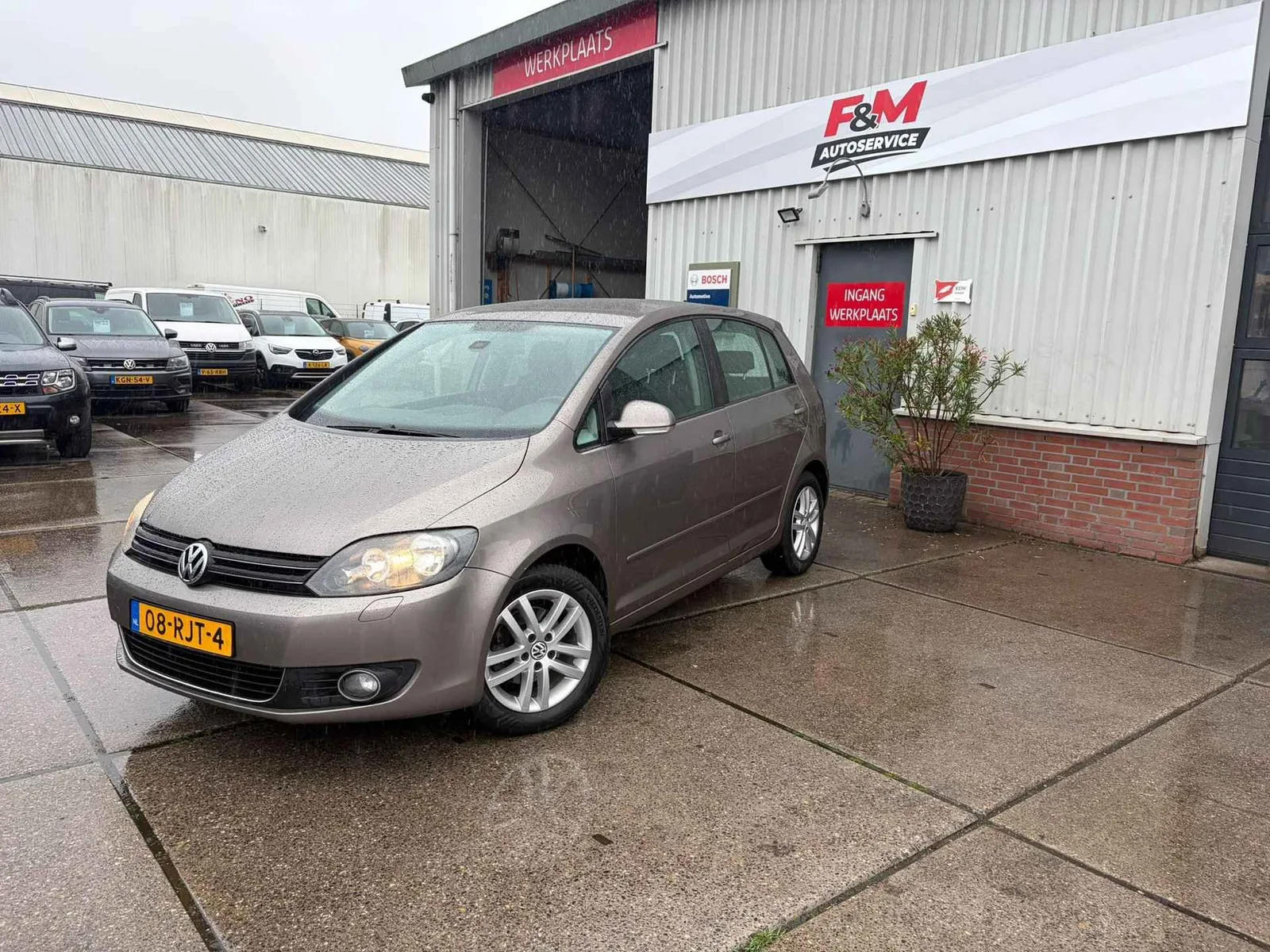 Volkswagen Golf Plus (2011) — foto 1