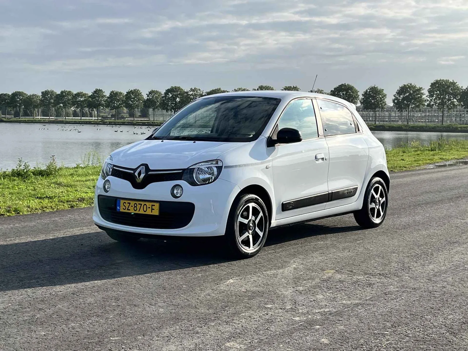 Renault Twingo (2018) — foto 1