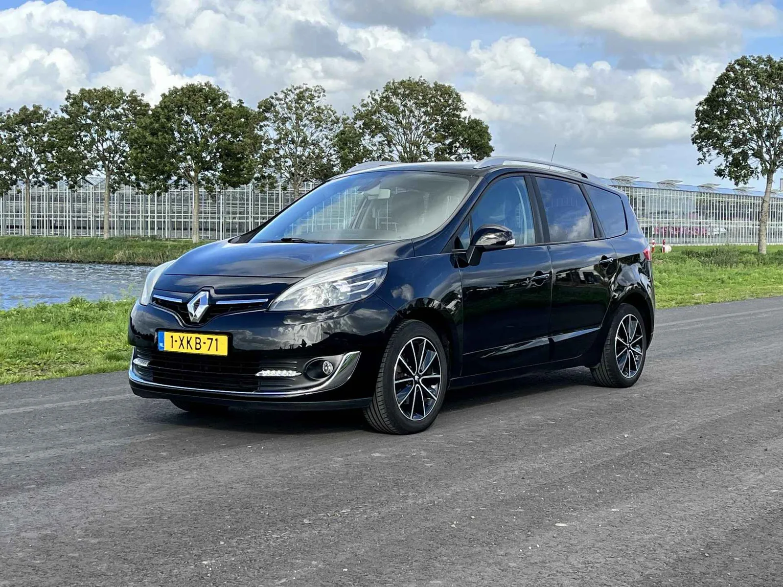Renault Grand Scénic (2013) — foto 1