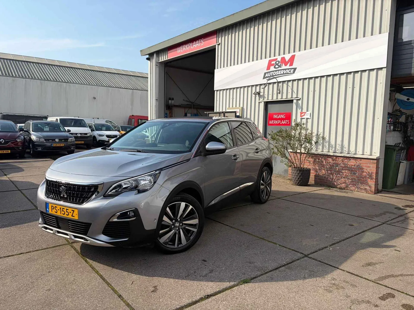 Peugeot 3008 (2017) — foto 1
