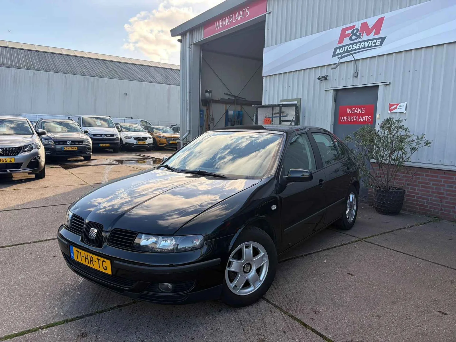 SEAT Leon (2001) — foto 1