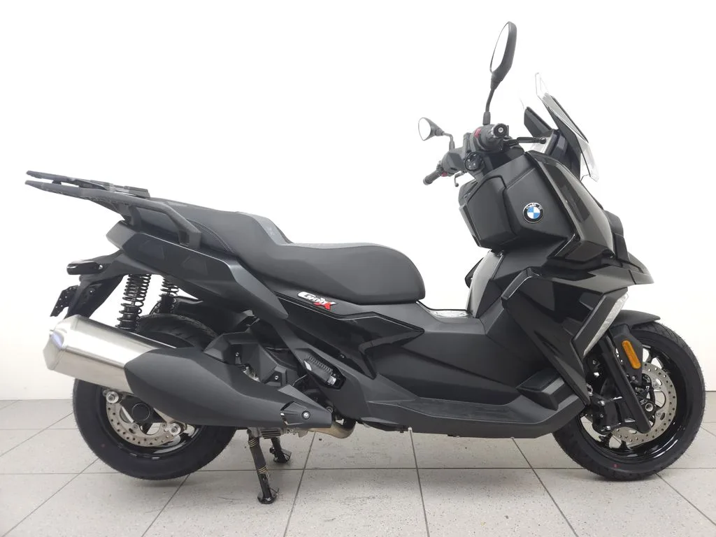BMW C 400 X (2026) — foto 1